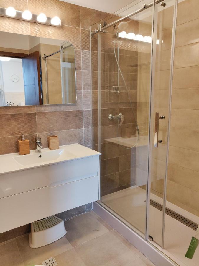 Onix Blue Apartment Năvodari Екстериор снимка
